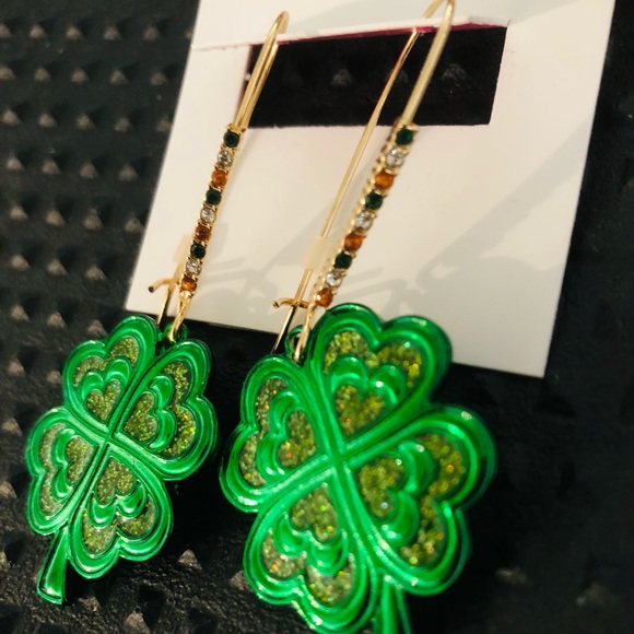 Authentic Betsey Johnson Four Leaf Clover, Shamrock Earrings W/Rhinestones NWT - Picture 4 of 11